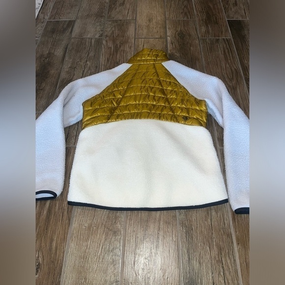 Mountain Hardwear Women's Altius Hybrid Pullover - Picture 3 of 5